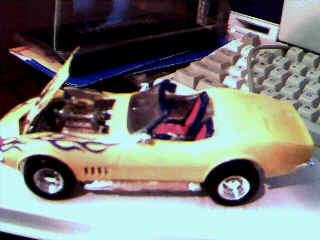 69' Vette.bmp (230454 bytes)