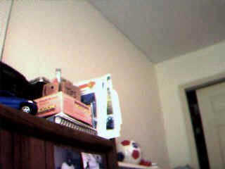 Up-R2.bmp (230454 bytes)