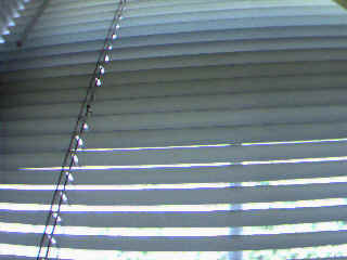 Up-R6.bmp (230454 bytes)